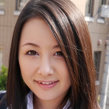 岩佐步美