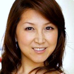 新村真理子